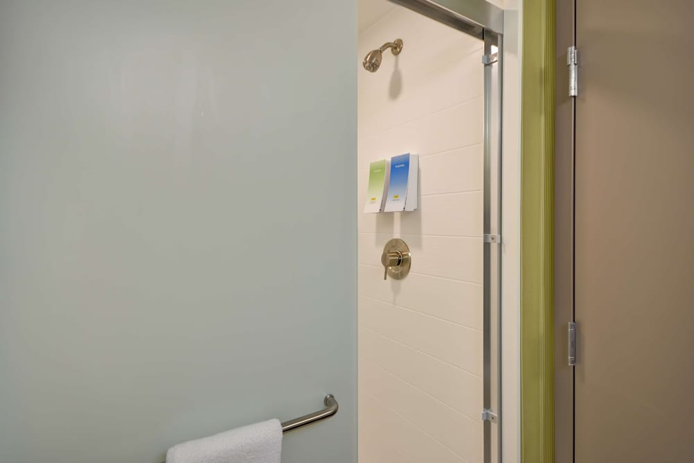 Home2 Suites by Hilton Rock Hill - photo 15