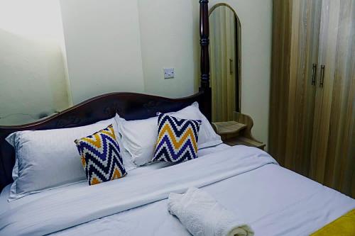 Tashma Airbnb Apartment