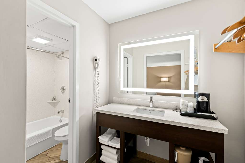 Best Western State Fair Inn - photo 29