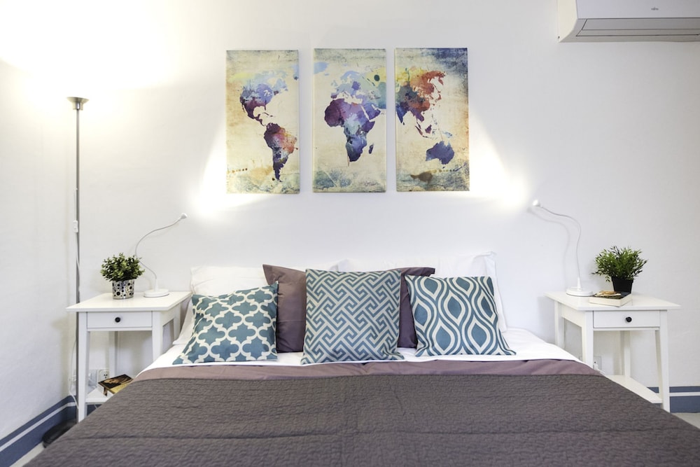 Faenza — 4-Star Luxury Hotel in Florence, Italy