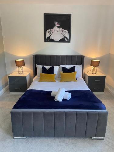 The Heathers Spacious 3 Bed Home from Home in Burton — 4-Star Luxury Hotel in Burton Upon Trent, United Kingdom