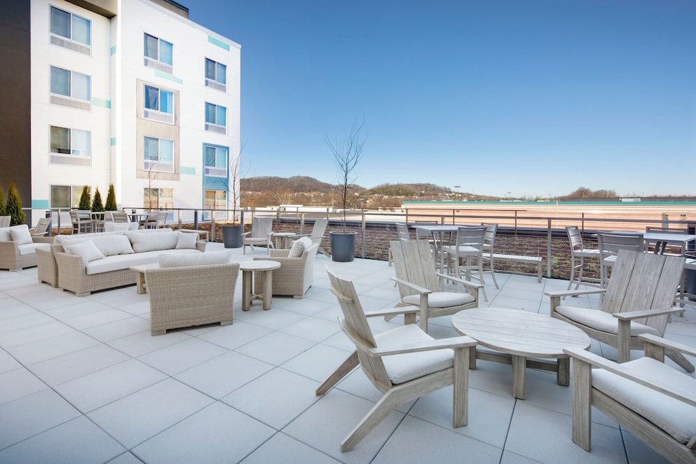 Fairfield Inn & Suites by Marriott Franklin Cool Springs - photo 19