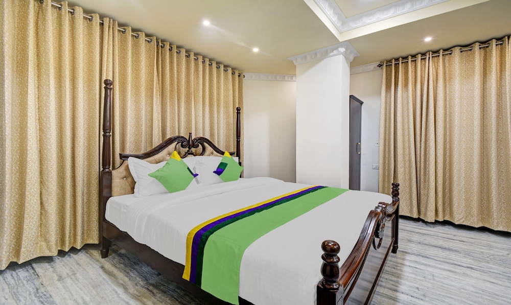Treebo Trend Jheel Mahal - last minute hotel in Udaipur