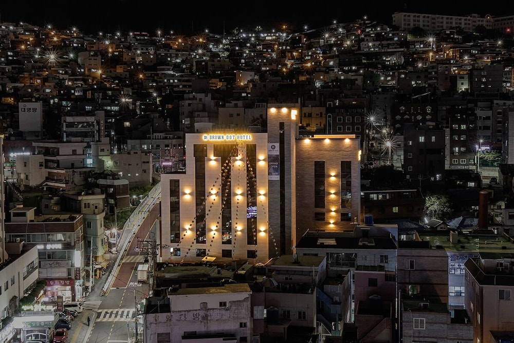 Brown Dot Hotel Nampo Chungmu in Busan, South Korea