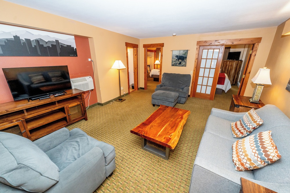 Silver Moon Inn - photo 122