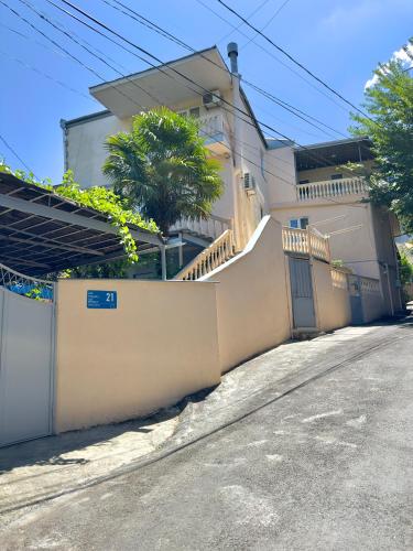 Davit's Apartments 21
