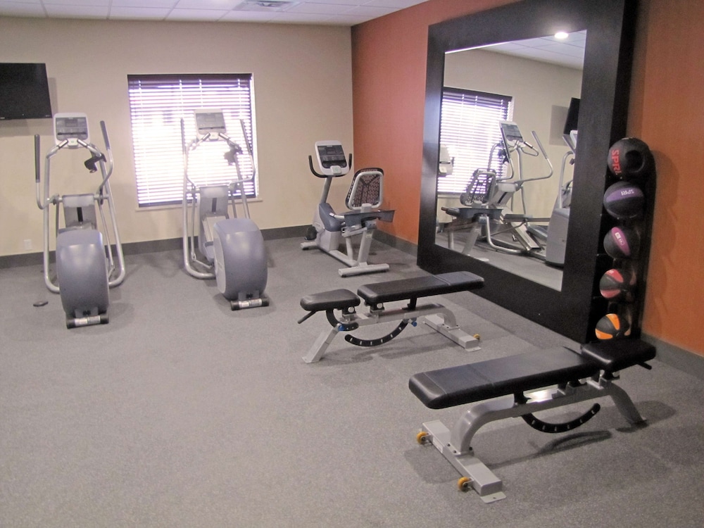 Hampton Inn McPherson - photo 42