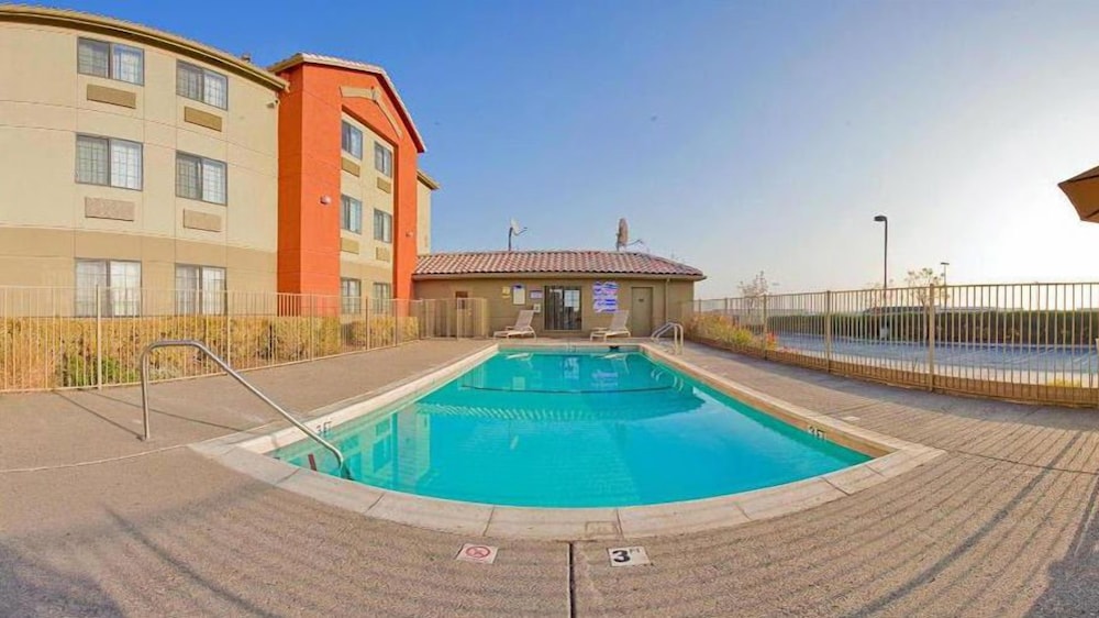 Holiday Inn Express Westley North Patterson Area - photo 24