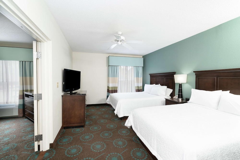Hampton Inn & Suites Mooresville Lake Norman - photo 16