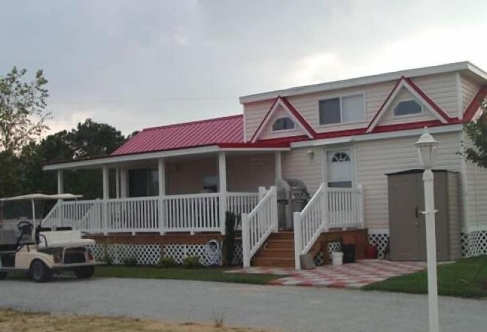 Twin Lakes RV & Camping Resort - photo 4