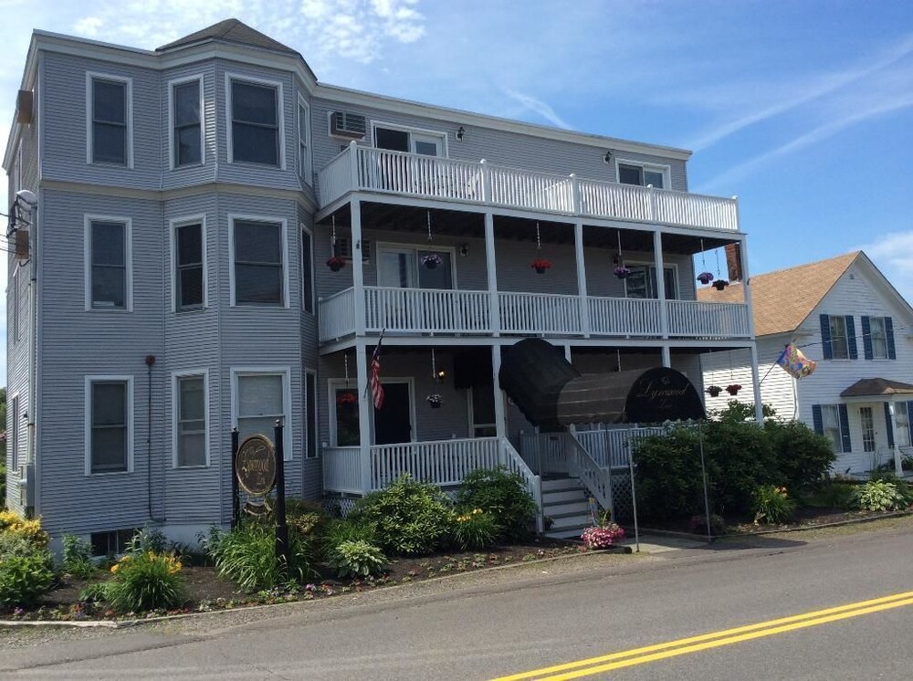 The Lynwood Inn - photo 17