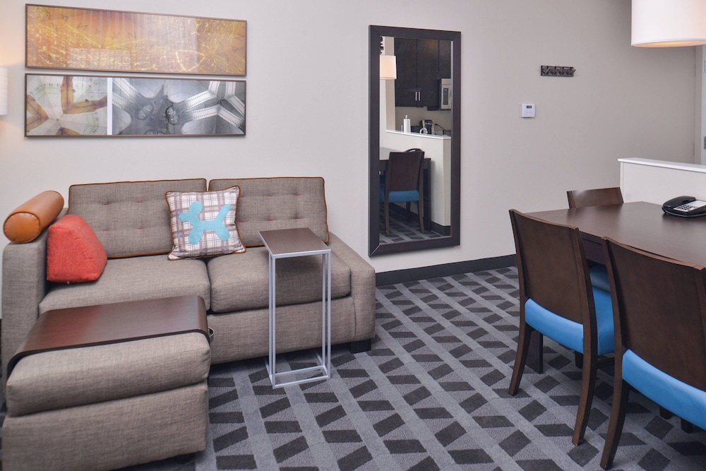 TownePlace Suites by Marriott Gillette - photo 5