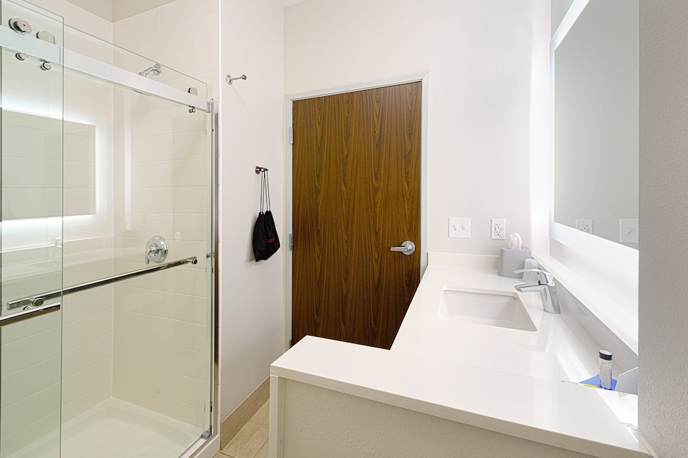 Holiday Inn Express & Suites Wentzville St Louis West by IHG - photo 10