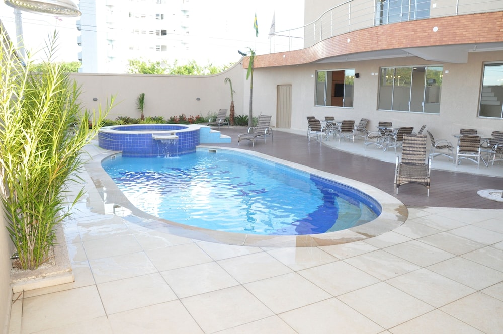 Lotus Hotel - carbon neutral hotel in Guaratingueta