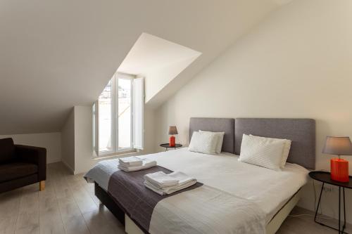 Apartment 28 Tram Duplex — 4-Star Luxury Hotel in Lisbon, Portugal