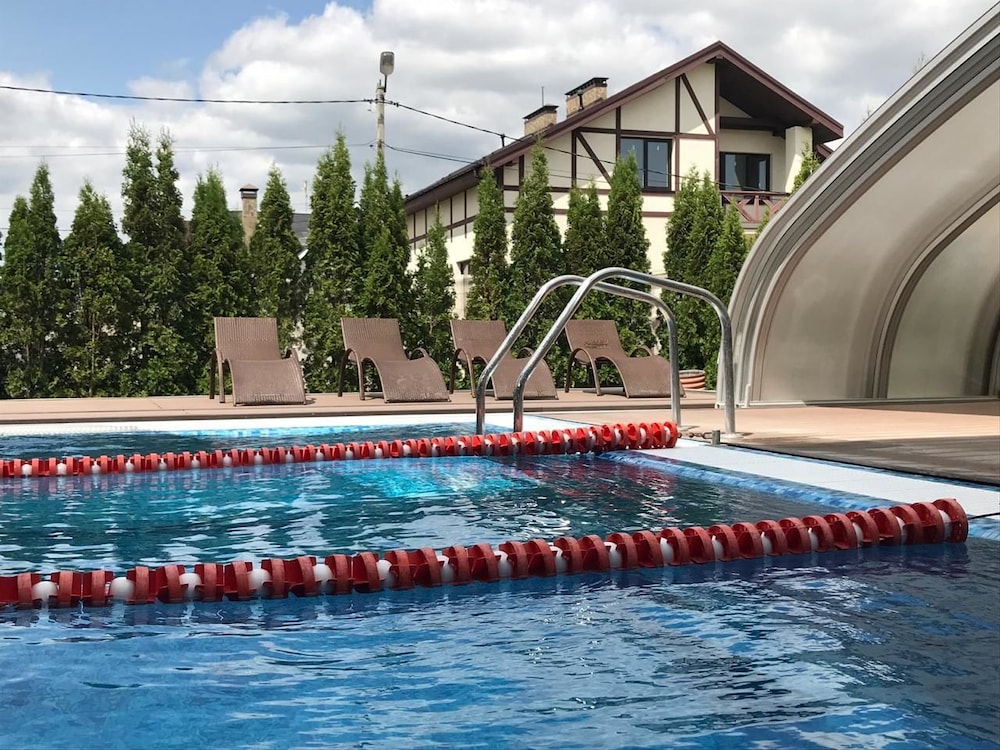 Chulkovo Club — 4-Star Luxury Hotel in Moscow, Russia
