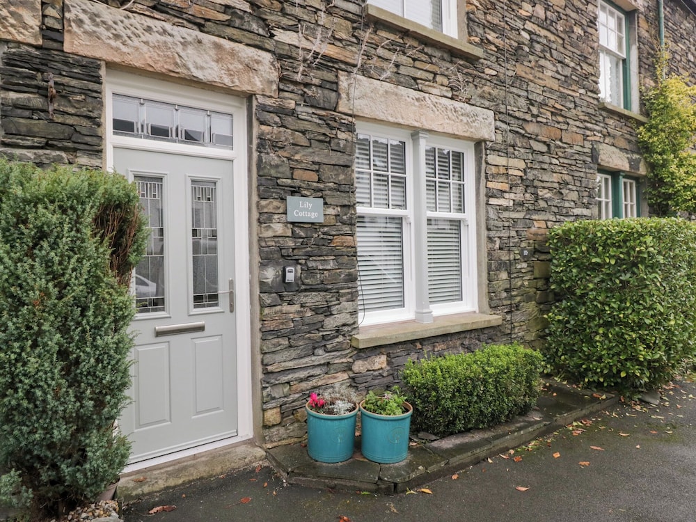 Lily Cottage — 4-Star Luxury Hotel in Windermere, United Kingdom