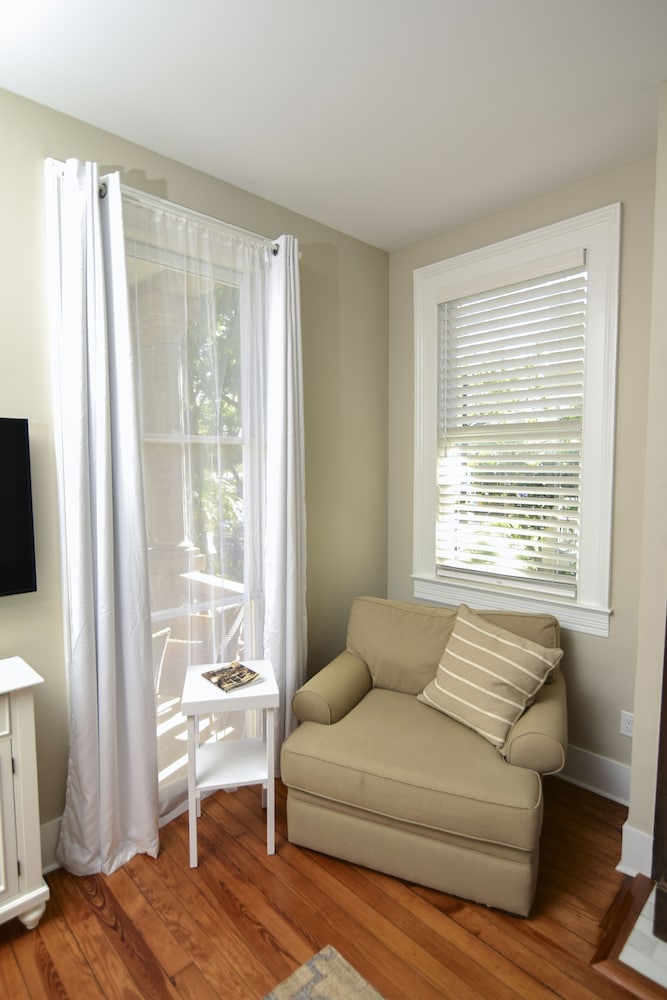 607 Bay Inn Downtown Beaufort - photo 16