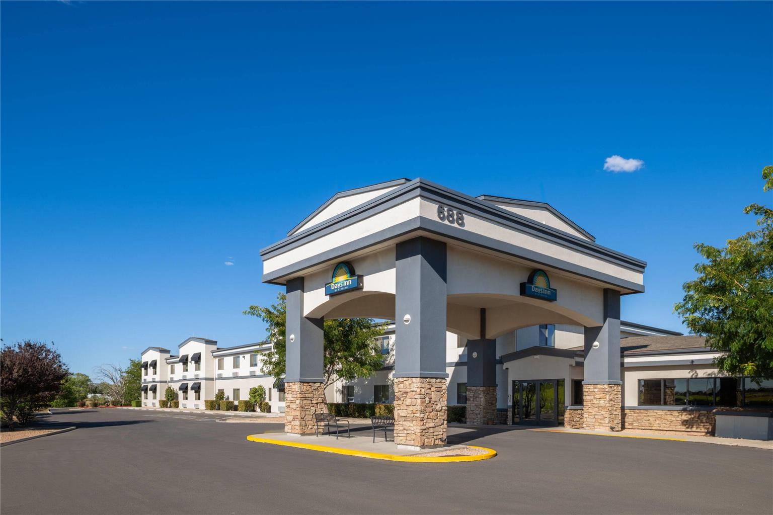 Days Inn by Wyndham Chino Valley - photo 2