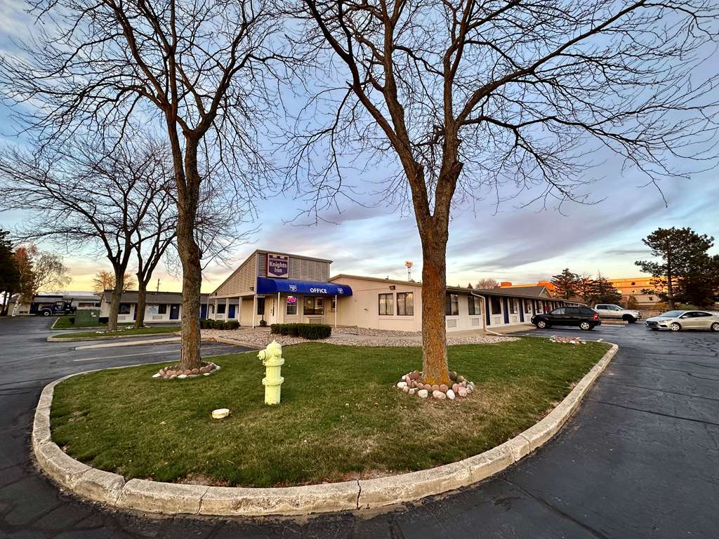 Knights Inn Bridgeport Frankenmuth - photo 2