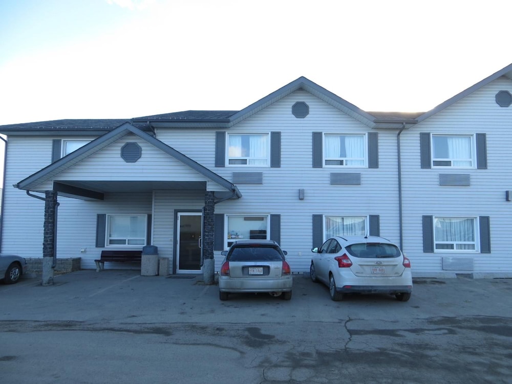 Crossfield Country Inn - last minute hotel in Crossfield