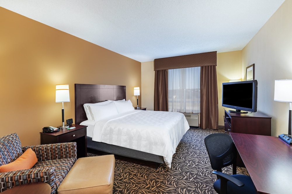 Holiday Inn Ardmore I 35 by IHG - photo 8
