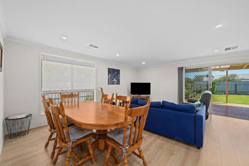 Aldinga Rose Aldinga Beach C21 SouthCoast Holidays — Aldinga Beach — photo 5