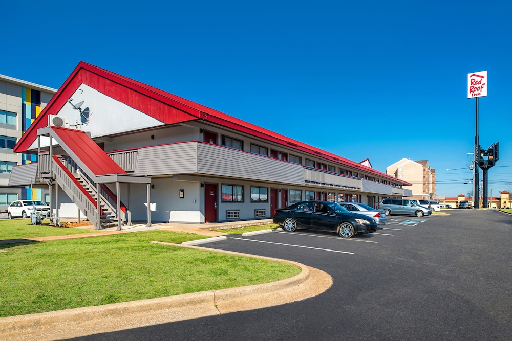 Red Roof Inn Chattanooga Hamilton Place - photo 30