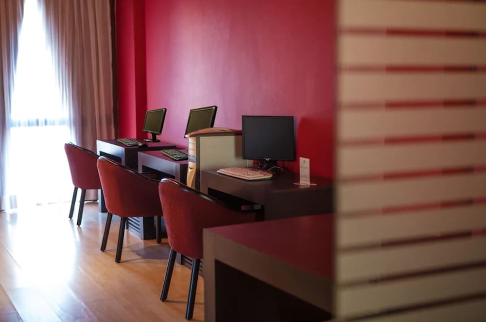 Executive lounge