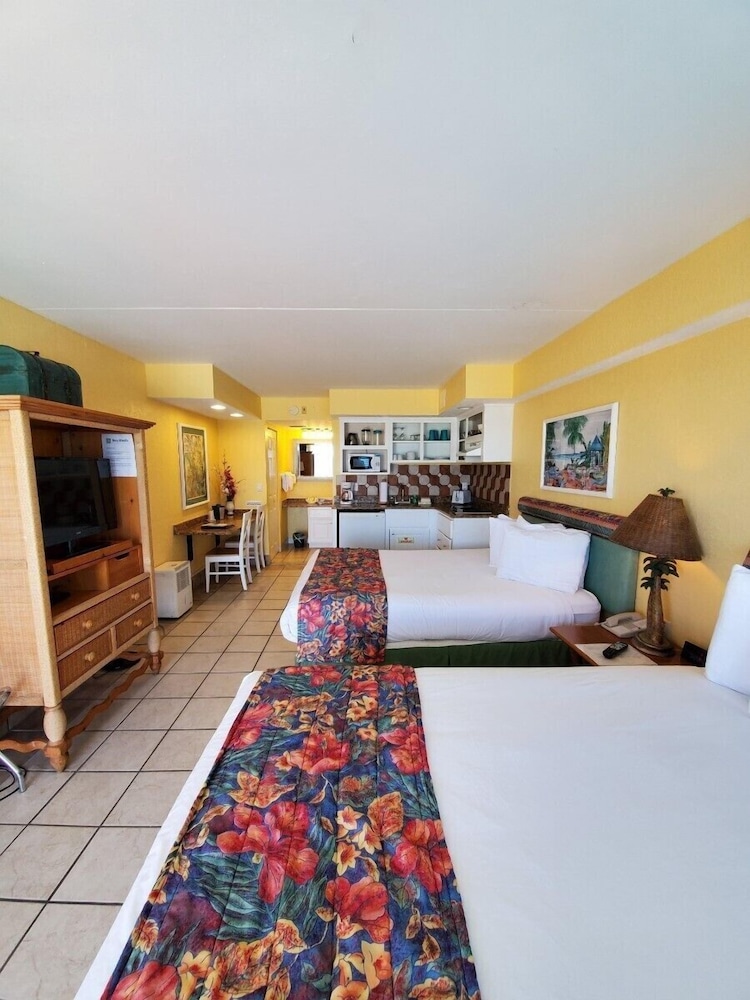 Sea Shells Beach Club - photo 14