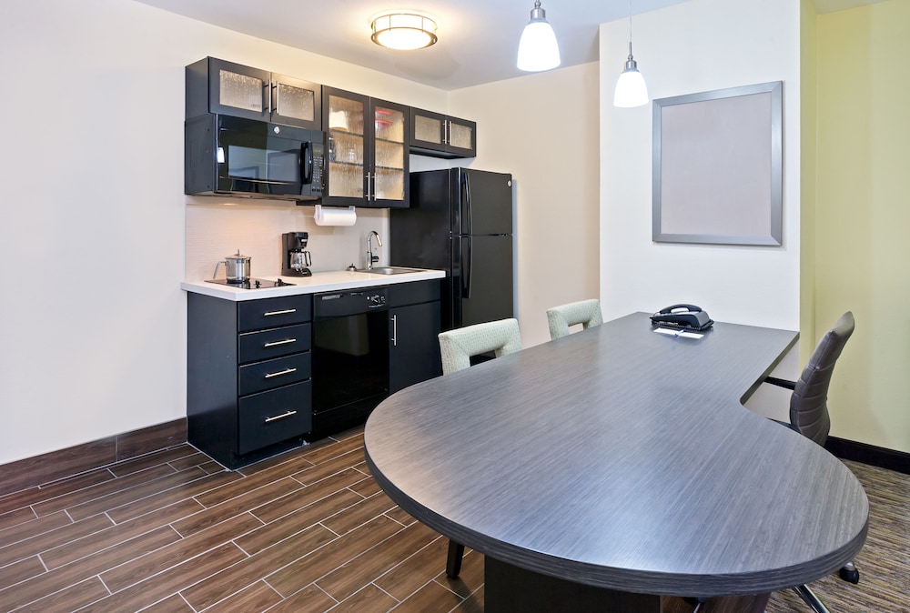 Candlewood Suites San Angelo TX an IHG Hotel - photo 4