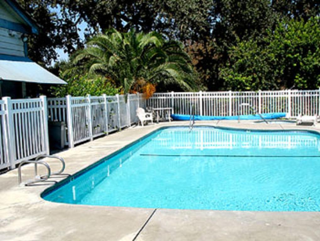 Valley Oaks Inn Woodland - photo 18
