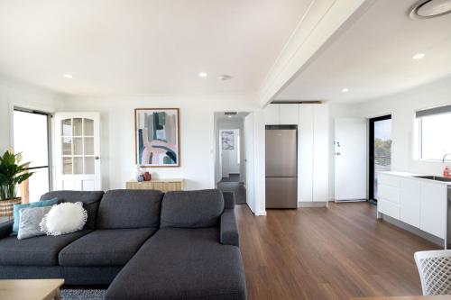 Coastal Breeze 67 Burrill Street — Ulladulla
