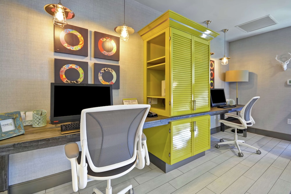 Home2 Suites by Hilton KCI Airport - photo 32