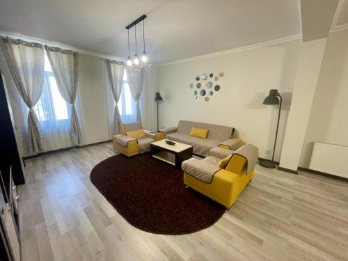 Enjoy Apartments Central Villa Retreat — 4-Star Luxury Hotel in Cluj-Napoca, Romania