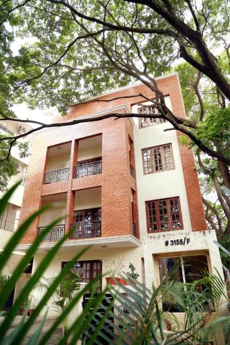 Falcon Suites Indiranagar — 4-Star Luxury Hotel in Bengaluru, India