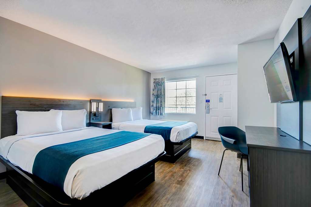 Studio 6 Extended Stay Ocean Springs MS - photo 6