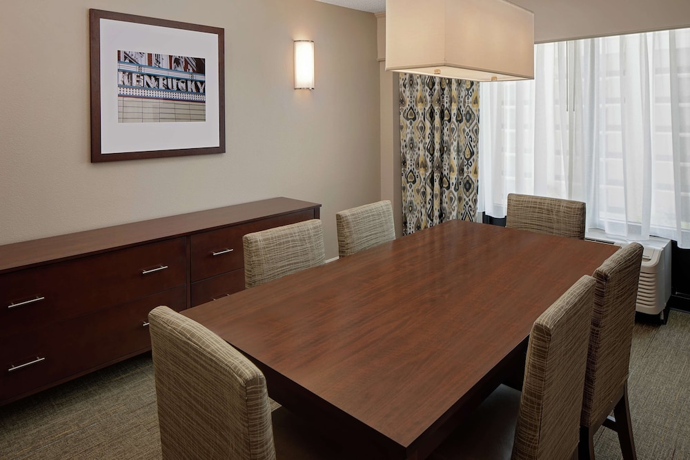 Hampton Inn Louisville Downtown - photo 13