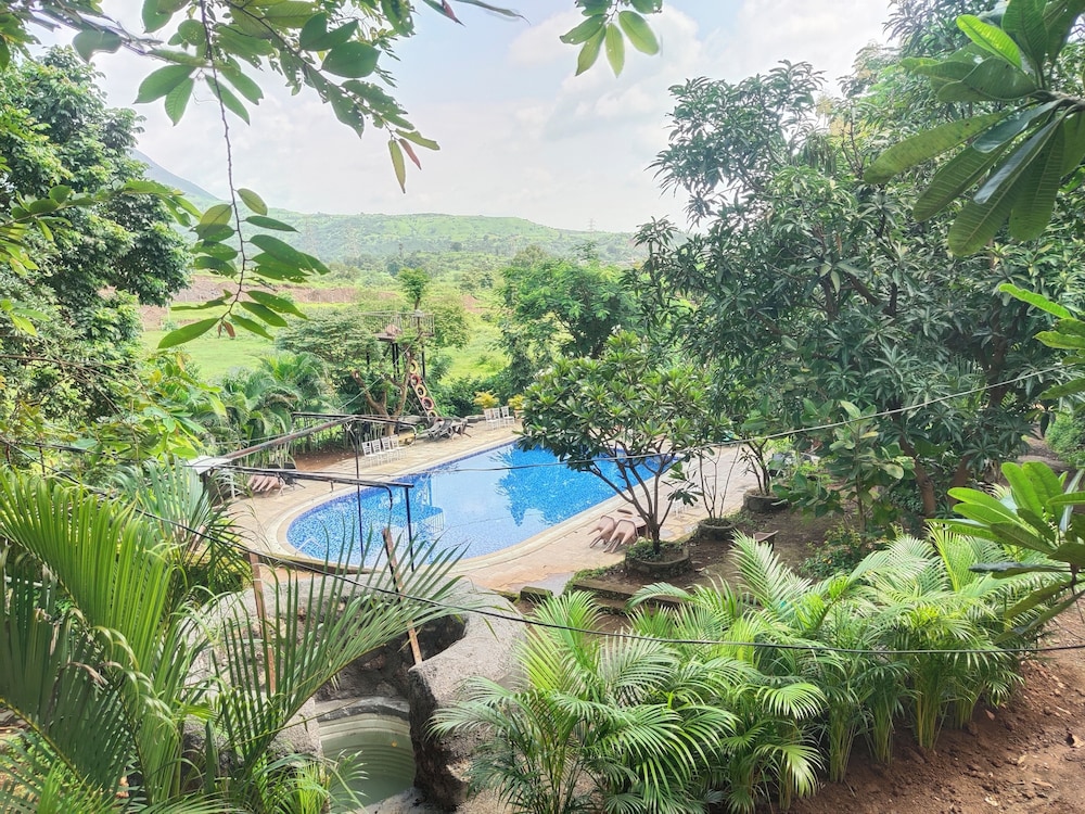 Green View Resort - carbon neutral hotel in Karjat