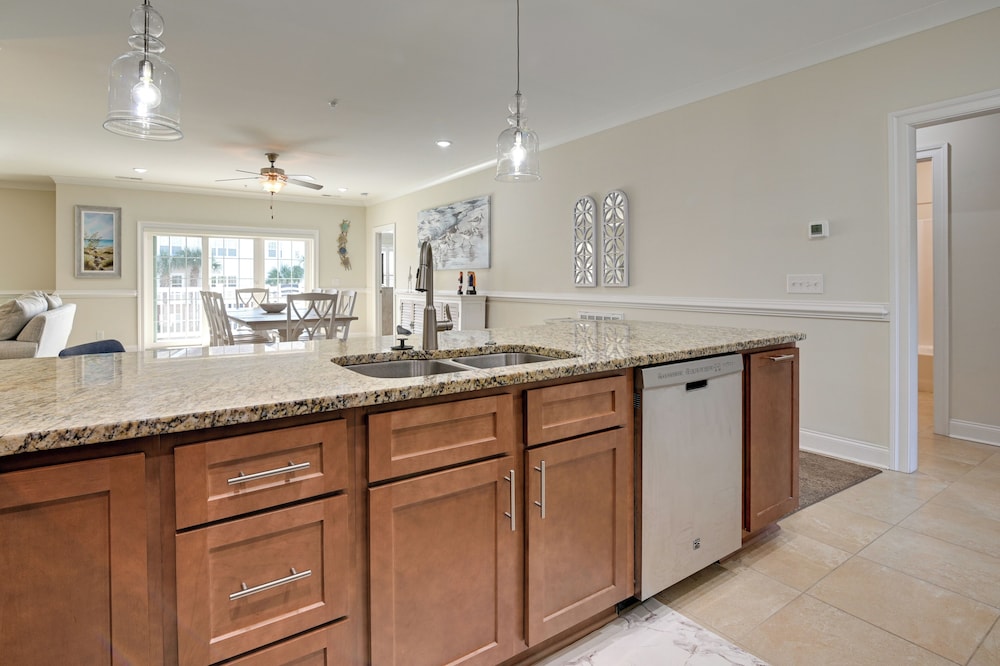 Murrells Inlet Golf Resort Condo 1 Mile to Beach - photo 7