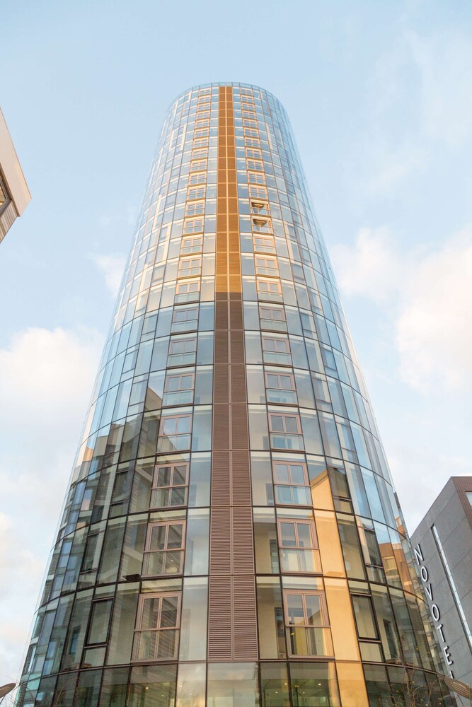 Apartment Kew Eye — 5-Star Luxury Hotel in Brentford, United Kingdom