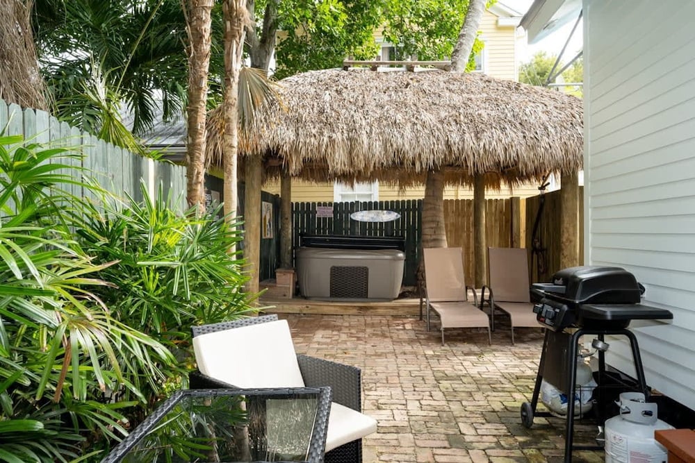Southern Palms - photo 8