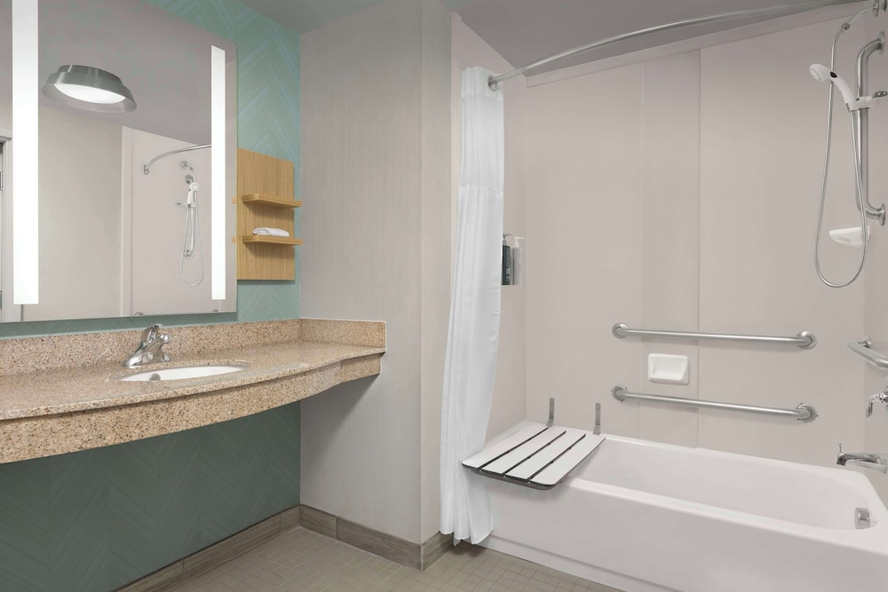 Hilton Garden Inn Raleigh Capital Blvd I 540 - photo 28