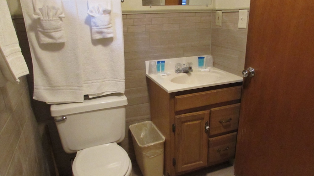 Woodland Motor Lodge - photo 59