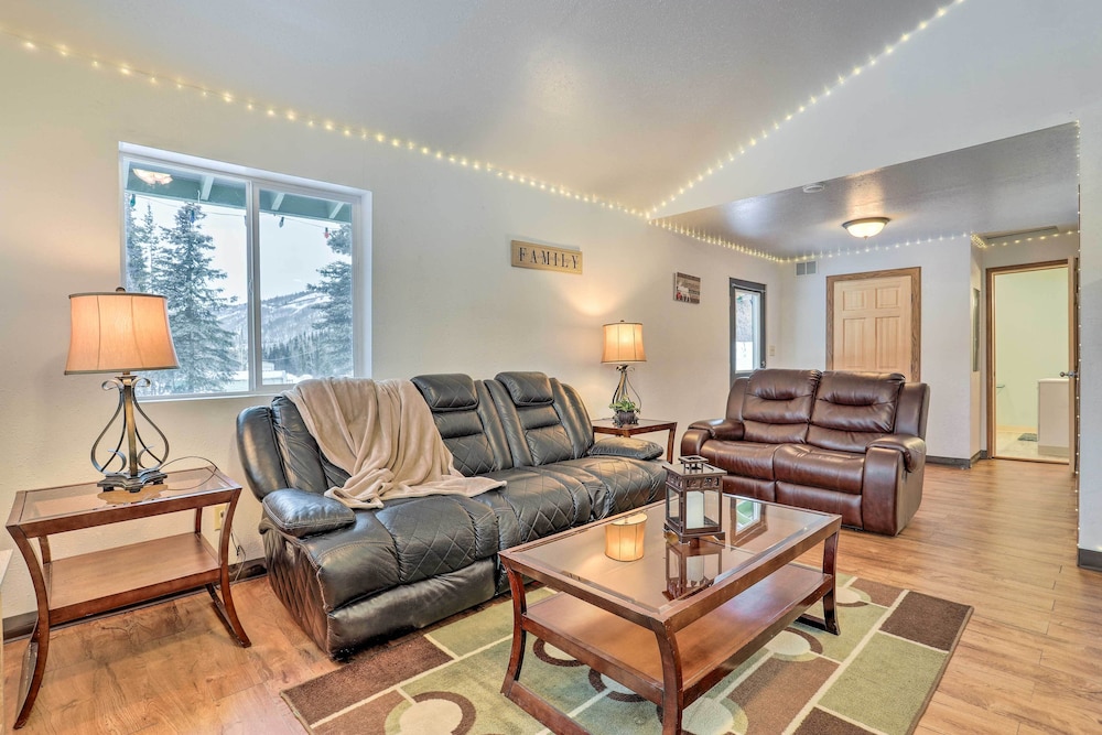Alaskan Retreat Near Matanuska Glacier and River — Sutton — photo 3
