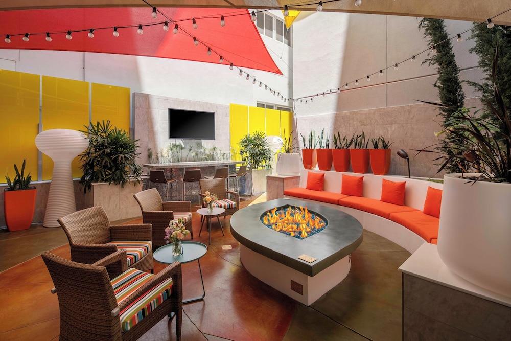 TownePlace Suites by Marriott San Diego Downtown - photo 31