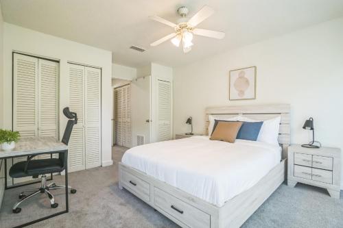 The Trails J252a I Spacious and Comfy 1 Bed 1 Bath — 4-Star Luxury Hotel in Gainesville, United States