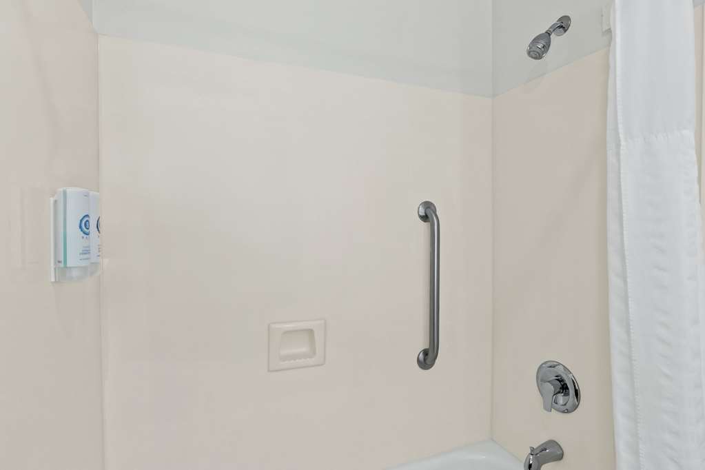 Comfort Inn Schereville - photo 25