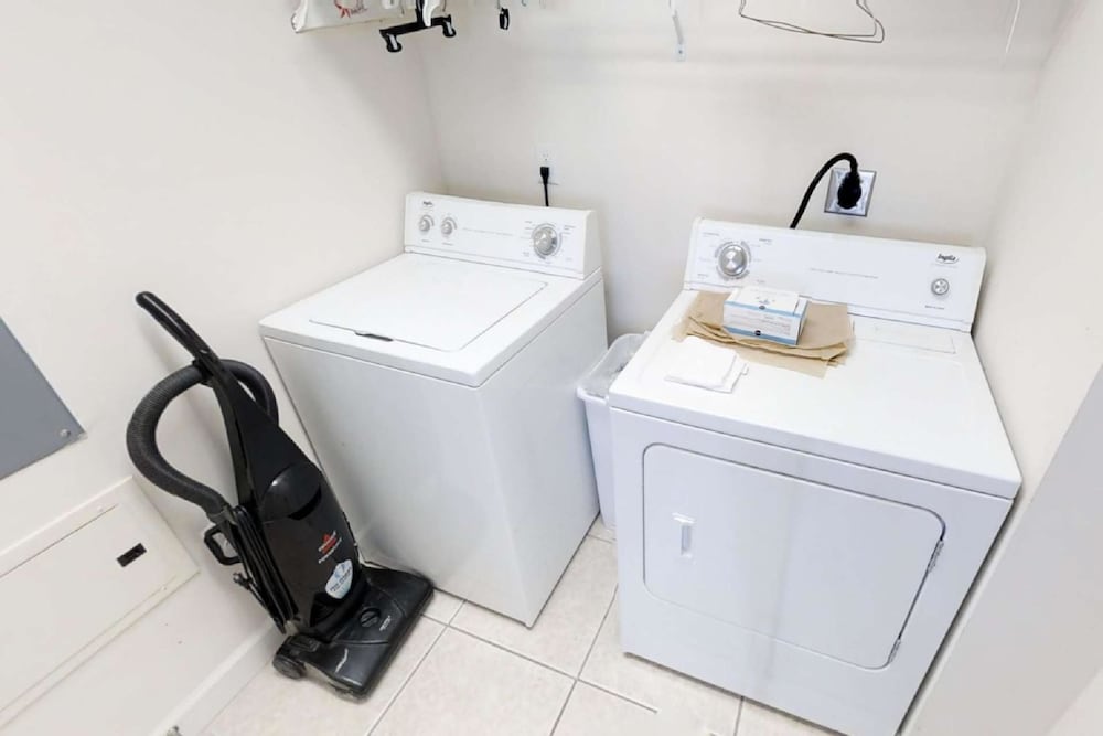 Sterling Beach Resort 3 Bedroom Apartment - photo 12
