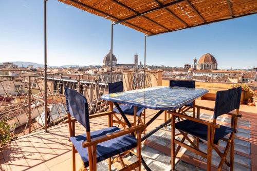 Brunelleschi Terrace Fantastic view in spacious flat — 4-Star Luxury Hotel in Florence, Italy